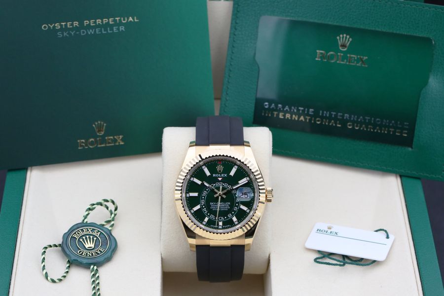 Rolex Sky-Dweller 336238